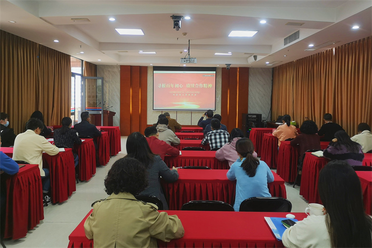 集團公司黨委開展“葆百年合作初心、喜迎黨的二十大”10月主題黨日活動 (1)(1).jpg